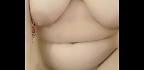  Sobia Anal Gaping With Very Huge Toy Fucking